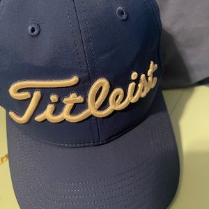 Mens Titleist Golf hat